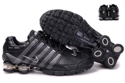 Nike Shox R4-229